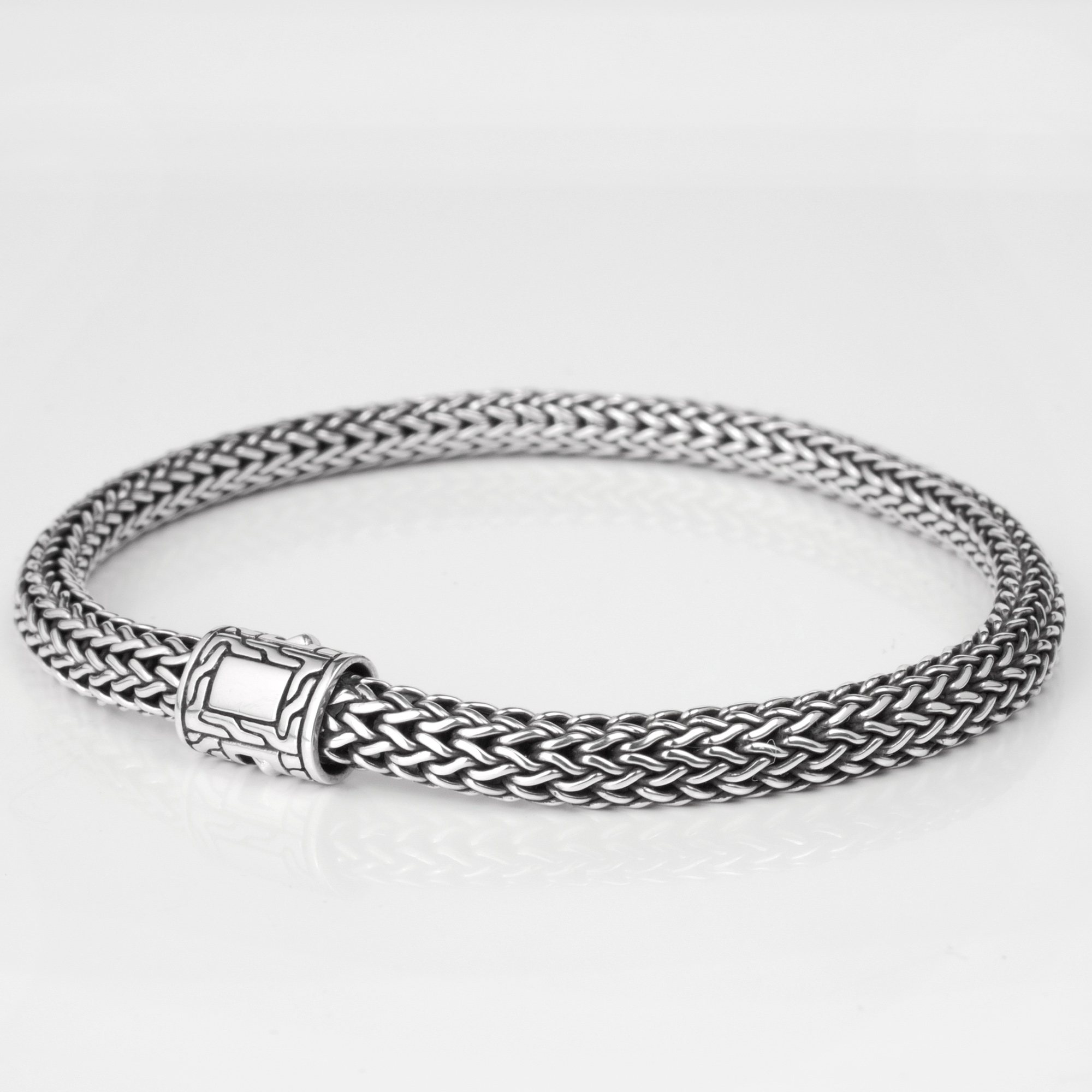 John Hardy BB900477XM / 1486000 5mm Sterling SIlver 925 Women's Woven Bracelet John Hardy BB900477XM / 1486000 5mm Sterling SIlver 925 Women's Woven Bracelet
